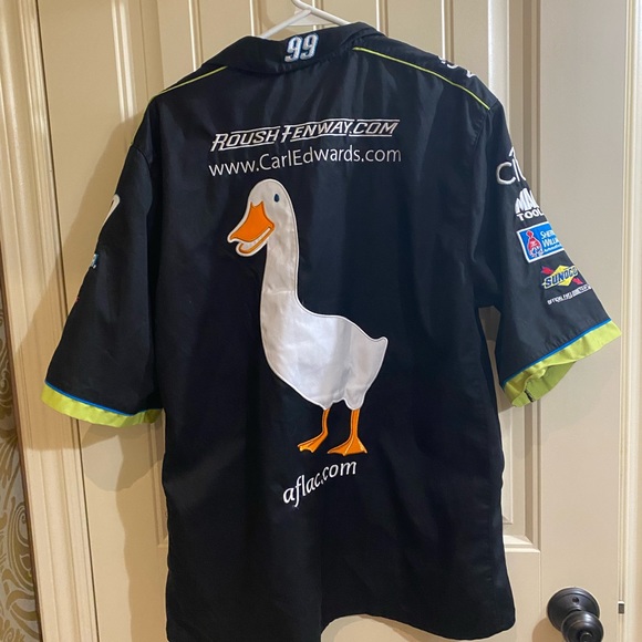 Carl Edward’s nascar shirt - Picture 4 of 7